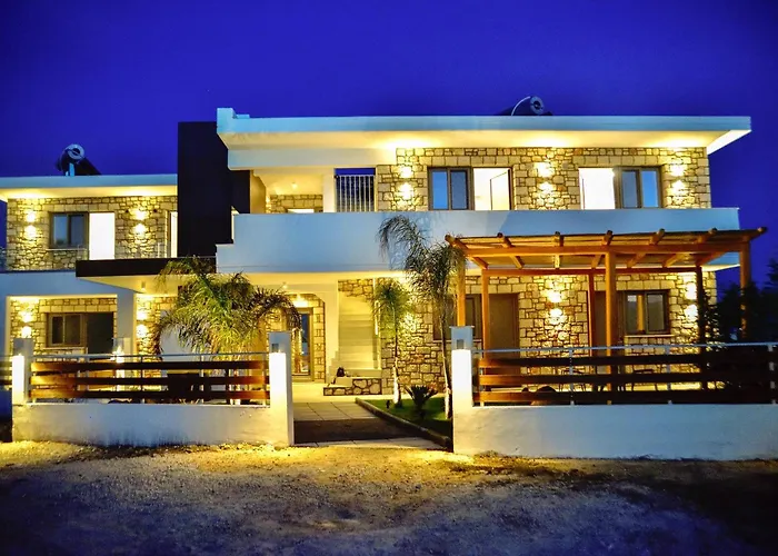 Hotel Kouros Stone 3*