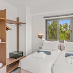 Hotel Kouros Stone