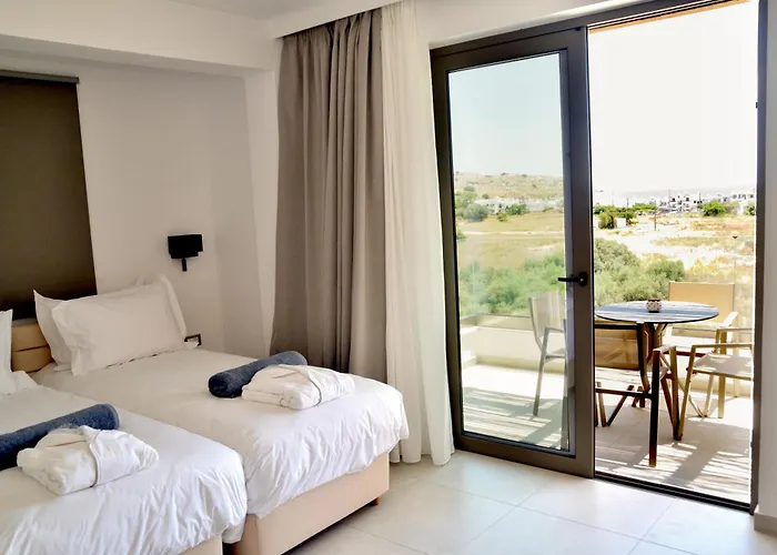 Hotel Kouros Stone 3*