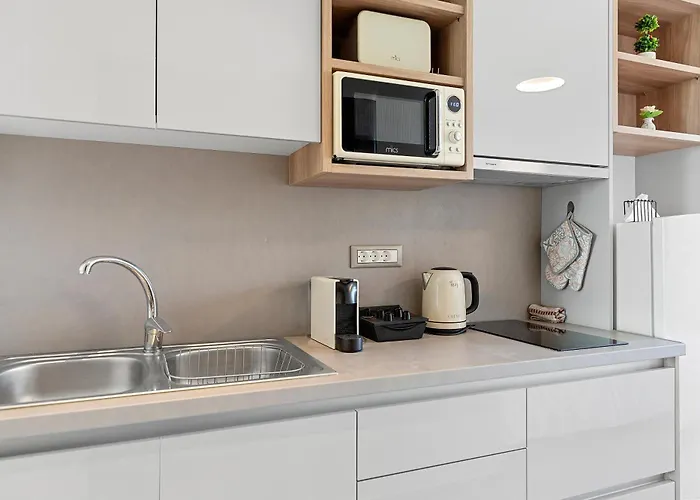 Hotel Kouros Stone 3*