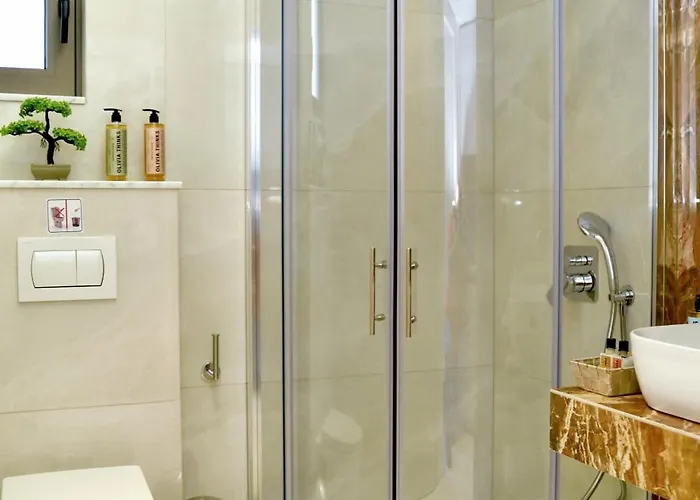 Kouros Stone Hotel 3*