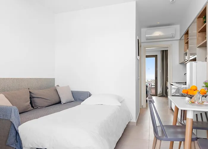 Hotel Kouros Stone 3*